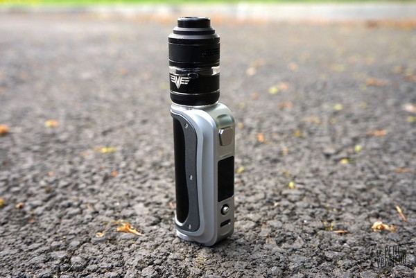 avis-sx-mini-SL-class-blog-le-petit-vapoteur (2)